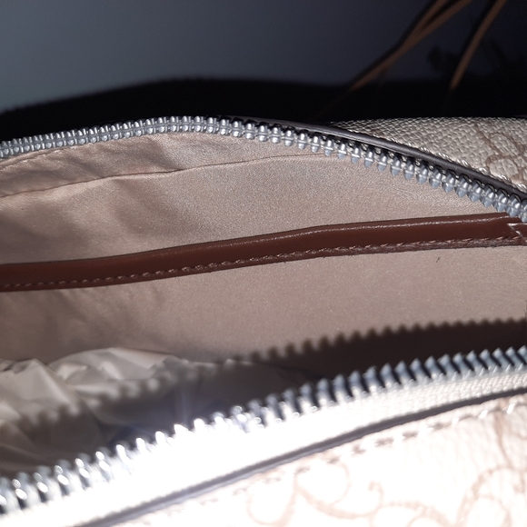 Bowie Mini Crossbody Bag - Picture 5 of 8